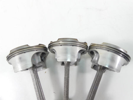 2020 Triumph Speed Triple RS 1050 Crank Case Crankcase Motor Piston T1162225 {{ shop.shopifyCountryName }} - Mototech271