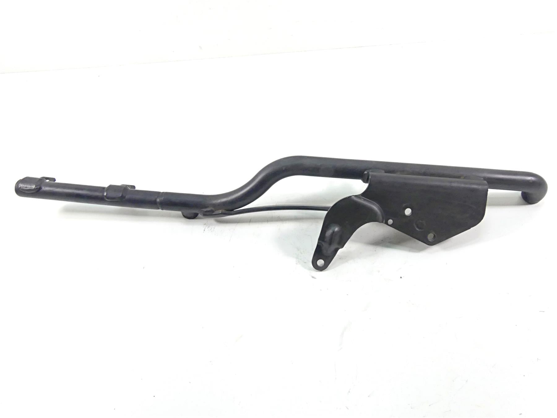 2005 Harley Sportster XL1200 C Interconnect Exhaust Bracket Holder 64855-04 {{ shop.shopifyCountryName }} - Mototech271