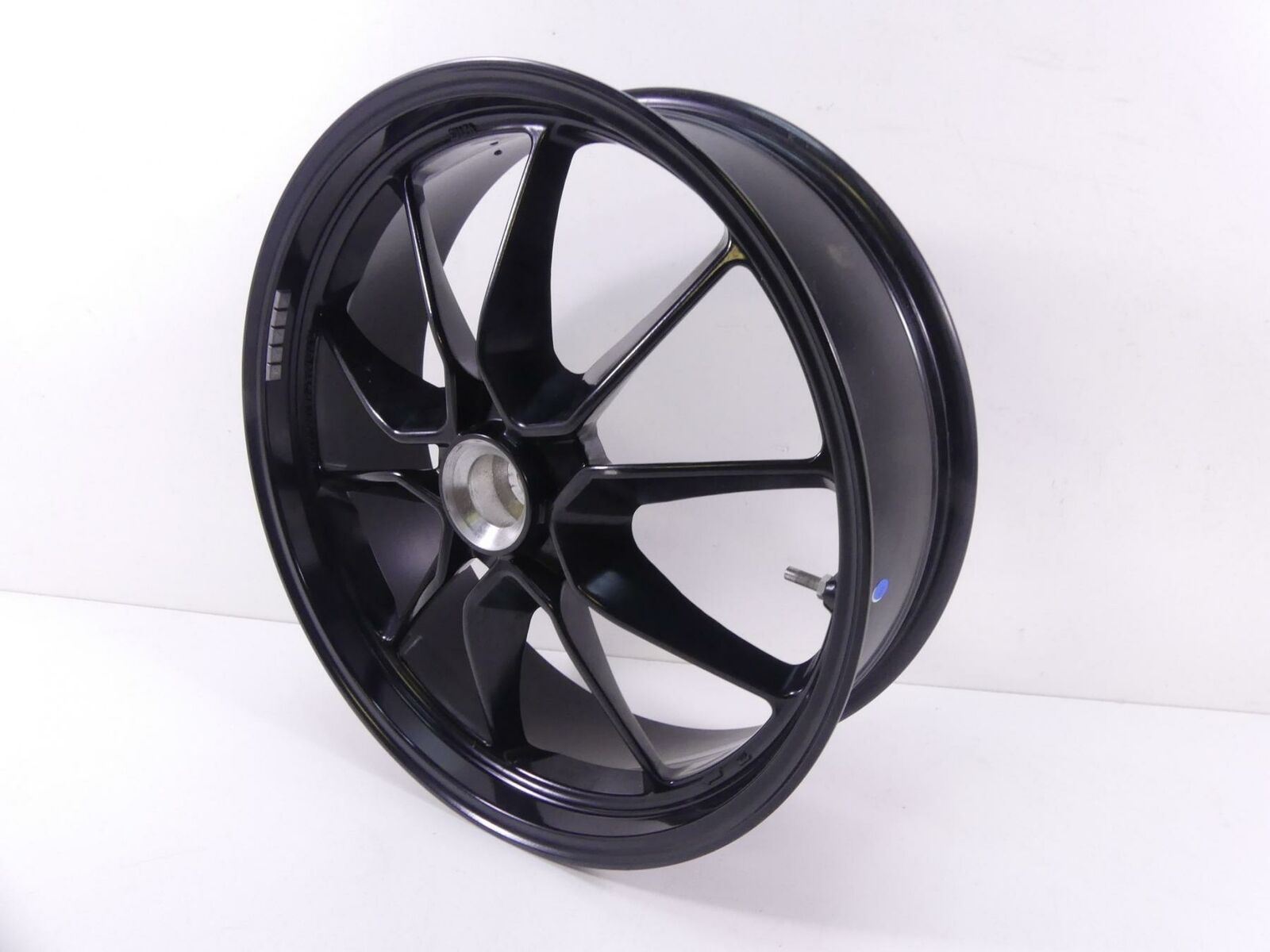 2013 Ducati Hyperstrada 821 Nice Straight Rear Wheel Rim 17x5.5 50211571AA {{ shop.shopifyCountryName }} - Mototech271
