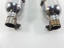 Load image into Gallery viewer, 2009 Harley FLHTCU SE4 CVO E-Glide Oem Exhaust Pipe Muffler Set 64768-09A

