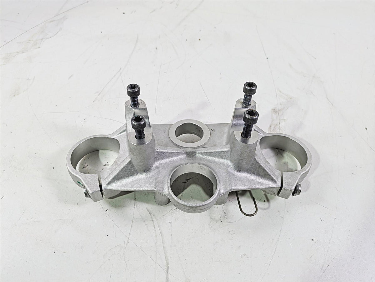 2016 BMW R1200RS K54 Upper Triple Tree Steering Clamp 31428525324 {{ shop.shopifyCountryName }} - Mototech271