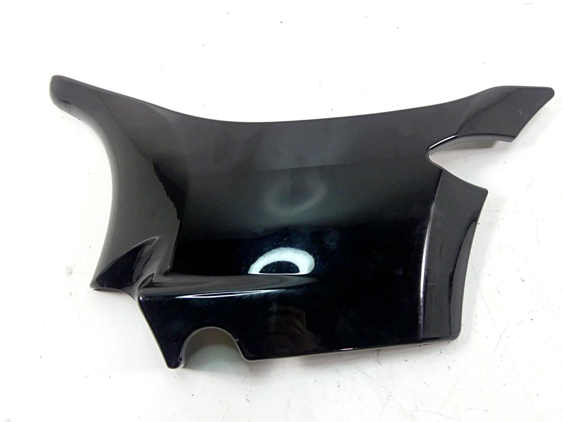 2019 Indian Chieftain Classic Left Upper Side Cover Fairing Cowl 5455671 {{ shop.shopifyCountryName }} - Mototech271