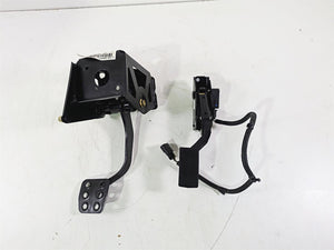 2018 Can Am Maverick X3 XRC Turbo R Foot Brake Accelerate Pedal Set 707001803