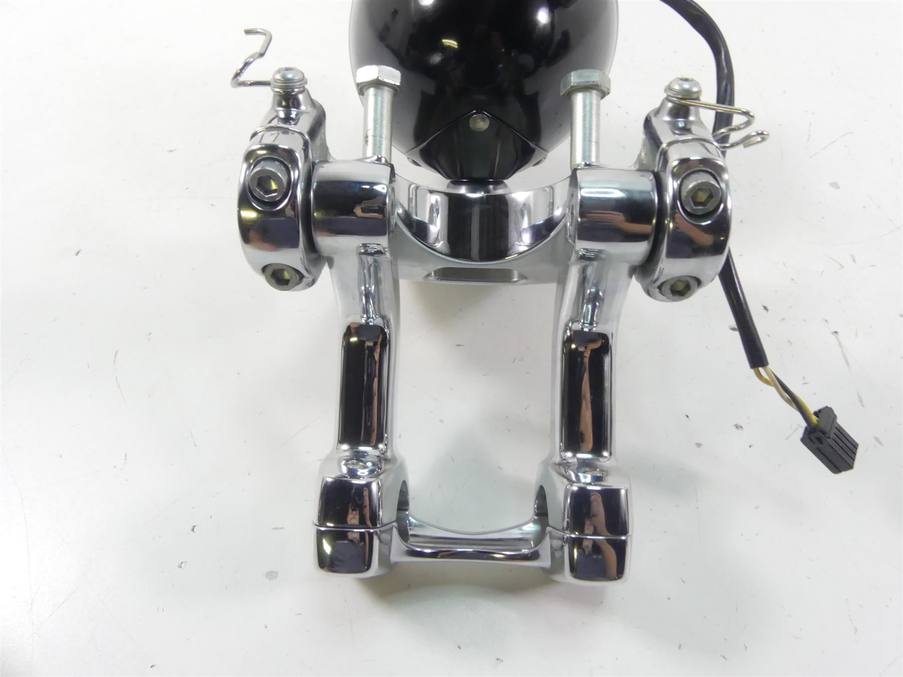 2014 Harley FXDL Dyna Low Rider Handlebar Riser Holder Lamp Bucket Set 67700192 {{ shop.shopifyCountryName }} - Mototech271