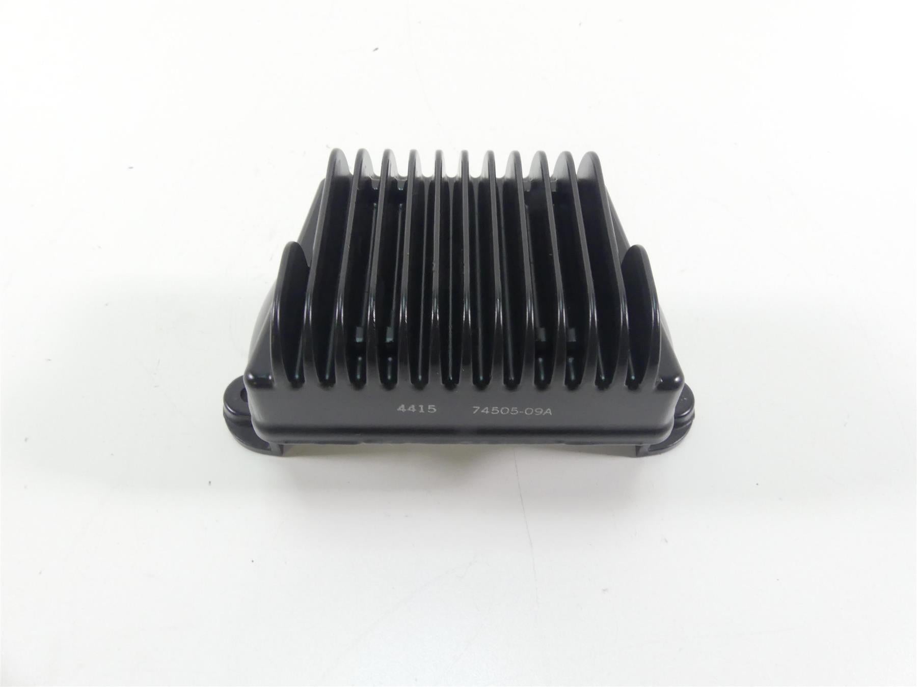 2016 Harley Touring FLHTP Electra Glide Rectifier Voltage Regulator 74505-09A {{ shop.shopifyCountryName }} - Mototech271