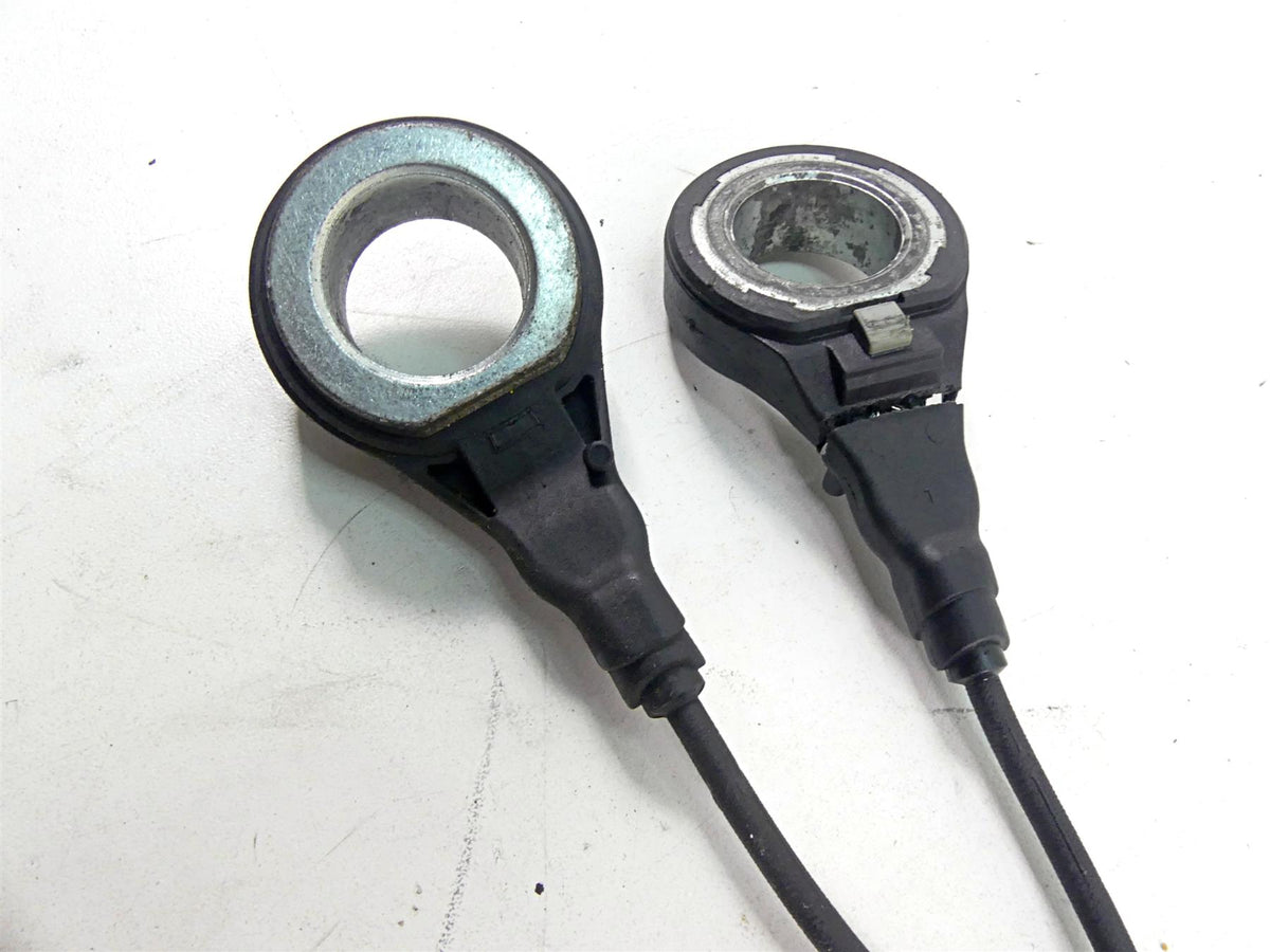 2015 Harley VRSCF Muscle V-Rod Abs Brake Wheel Speed Sensors 40648-08 40652-08 {{ shop.shopifyCountryName }} - Mototech271
