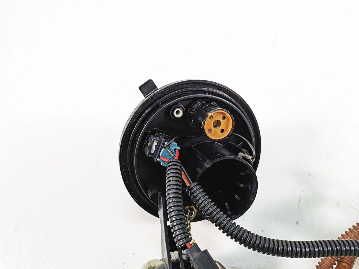 2010 Harley Touring FLHTCU Electra Glide Fuel Gas Petrol Pump - Tested 75069-08A {{ shop.shopifyCountryName }} - Mototech271