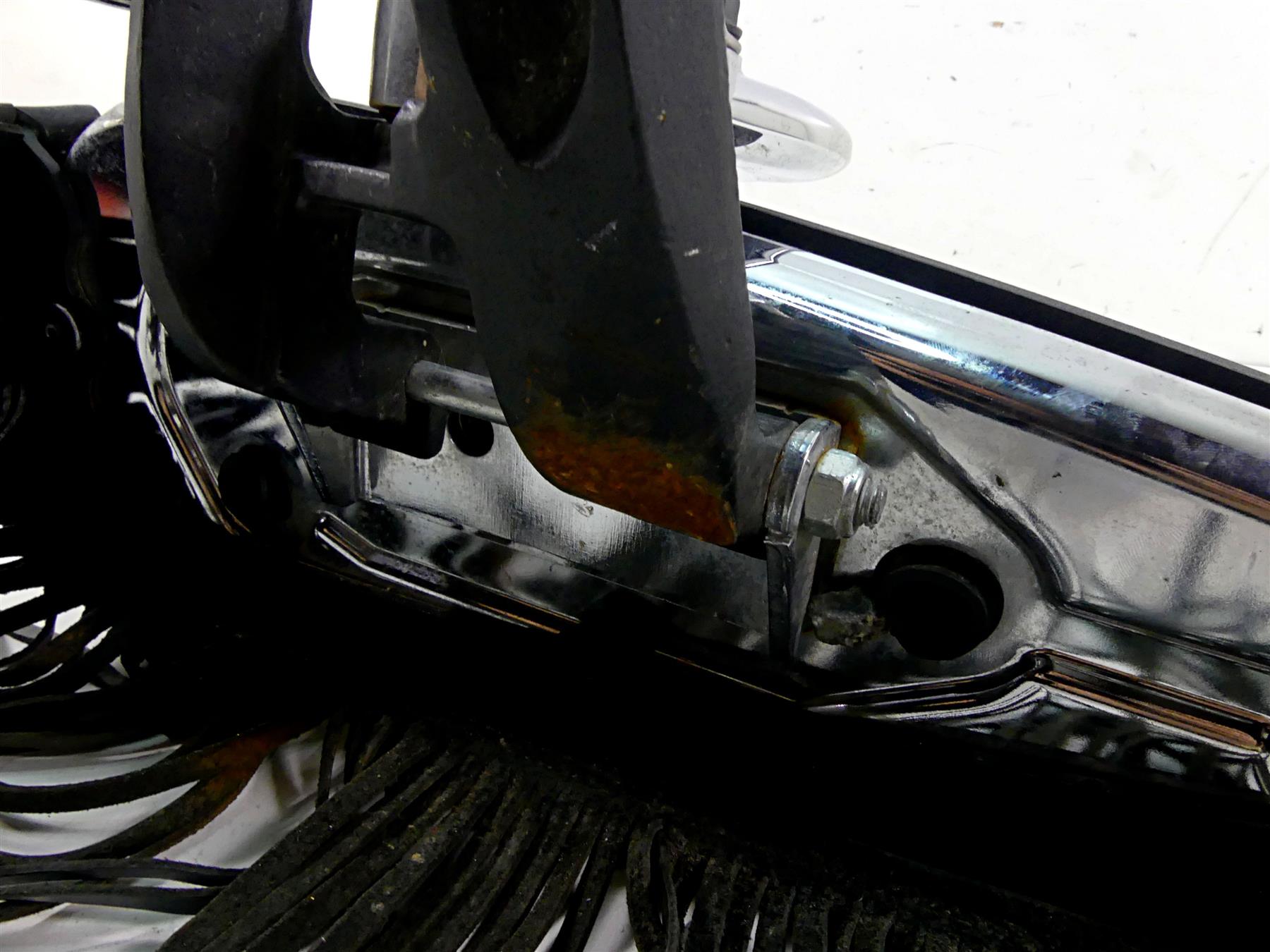 2019 Indian Chieftain Classic Right Floor Board + Brake Pedal 1019310 1023250 {{ shop.shopifyCountryName }} - Mototech271