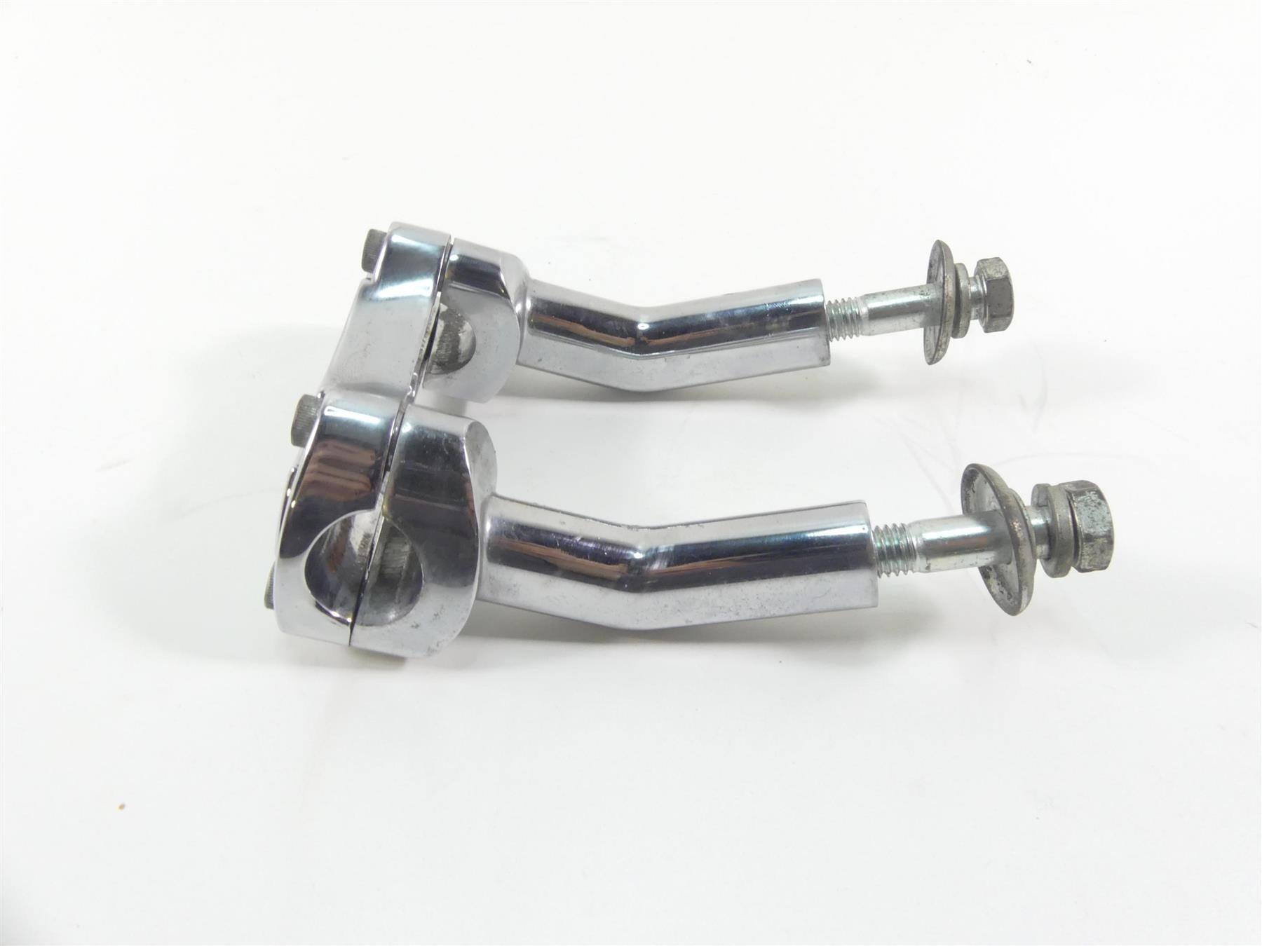 1999 Harley Dyna FXDL Low Rider Handlebar 4.5" Riser Holder Clamps 56119-77A {{ shop.shopifyCountryName }} - Mototech271