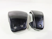 Load image into Gallery viewer, 2018 Harley FLHCS Softail Heritage 115th Side Cover Fairing Set 69201505
