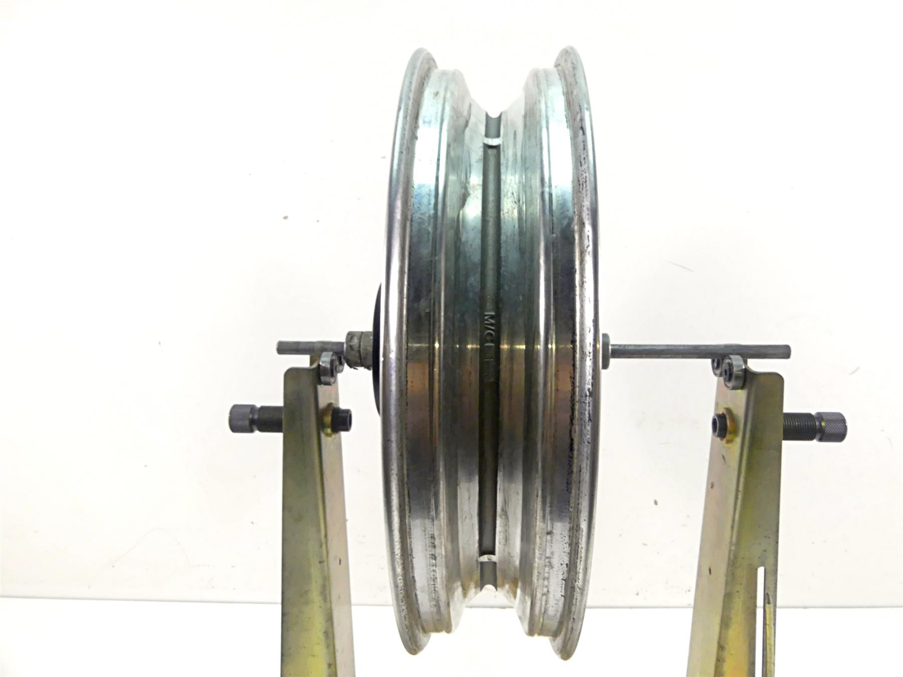 2013 Harley Softail FLSTFB Fat Boy Lo Front Solid Wheel Rim 17x3.5 43300171 {{ shop.shopifyCountryName }} - Mototech271