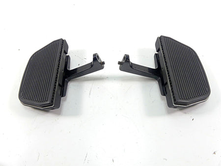 2007 Harley Touring FLHRC Road King Rear Passenger Floor Board Set 52719-93B {{ shop.shopifyCountryName }} - Mototech271