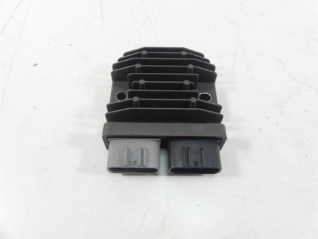 2015 Yamaha MT09 FZ09 Rectifier Voltage Regulator 1D7-81960-01-00 FH020AA {{ shop.shopifyCountryName }} - Mototech271