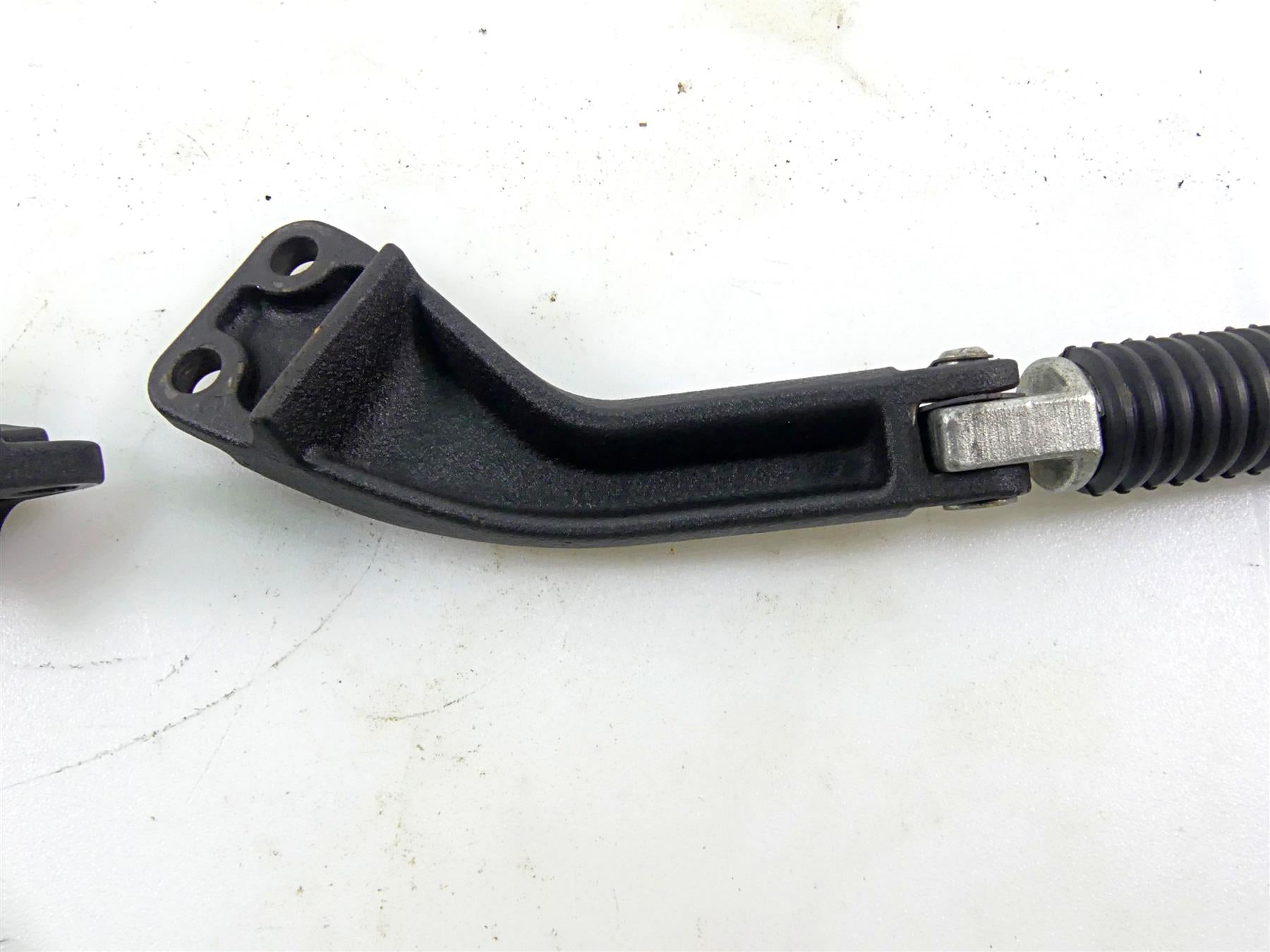 2017 Harley Dyna FXDB Street Bob Rear Passenger Foot Peg Set 49224-06A 49230-06 {{ shop.shopifyCountryName }} - Mototech271
