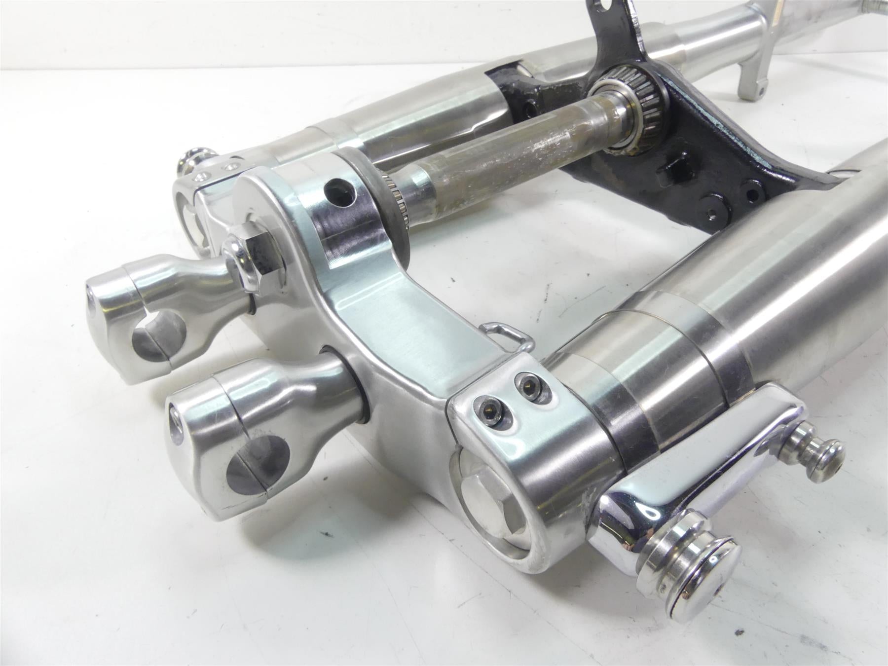 2001 Yamaha XV1600 Road Star Front Fork Triple Tree Riser Axle Set 4WM-23102-00 {{ shop.shopifyCountryName }} - Mototech271