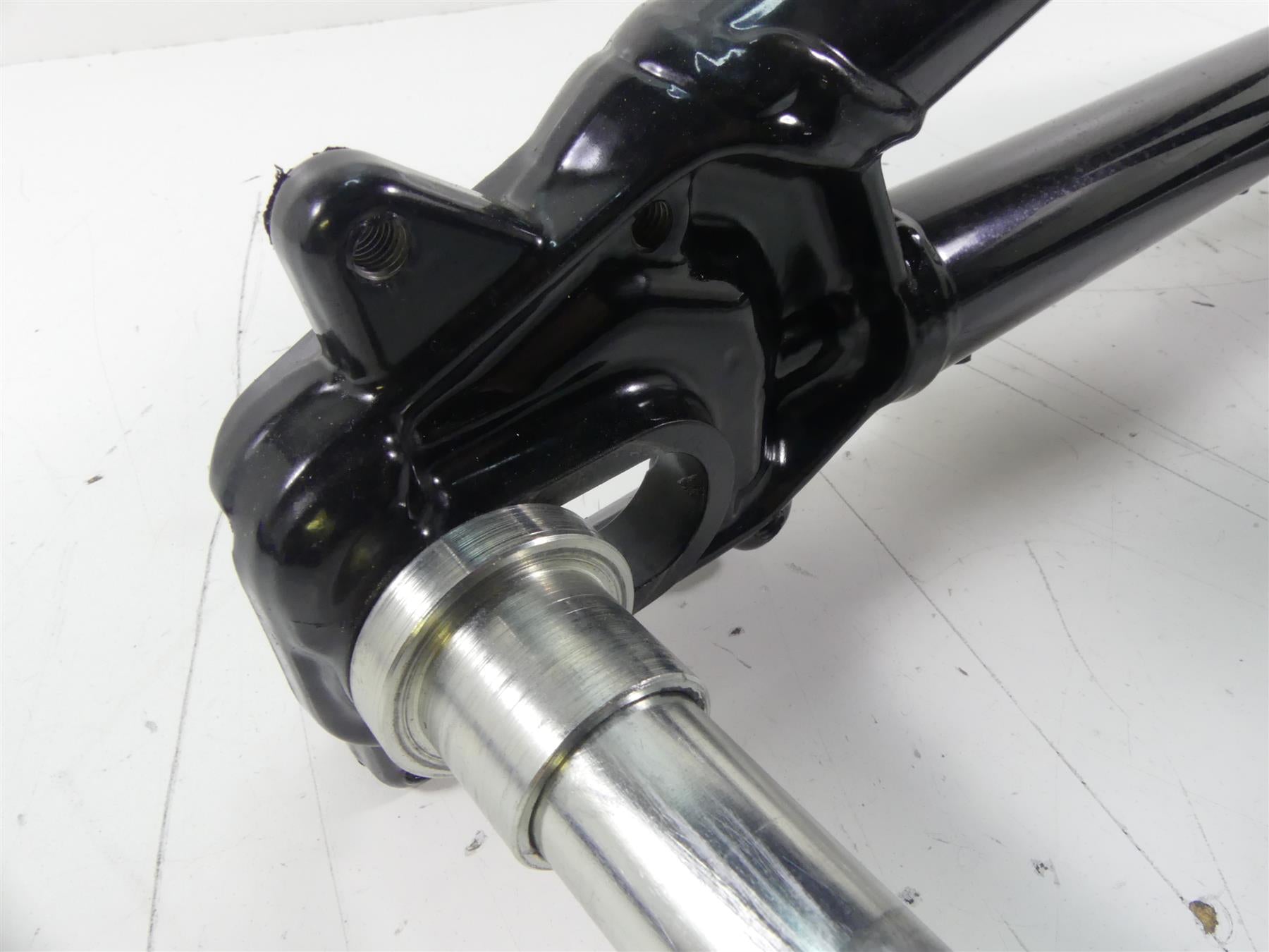 2019 Indian Motorcycle Co. FTR1200 Rear Fork Swingarm Swing Arm 1024289 {{ shop.shopifyCountryName }} - Mototech271