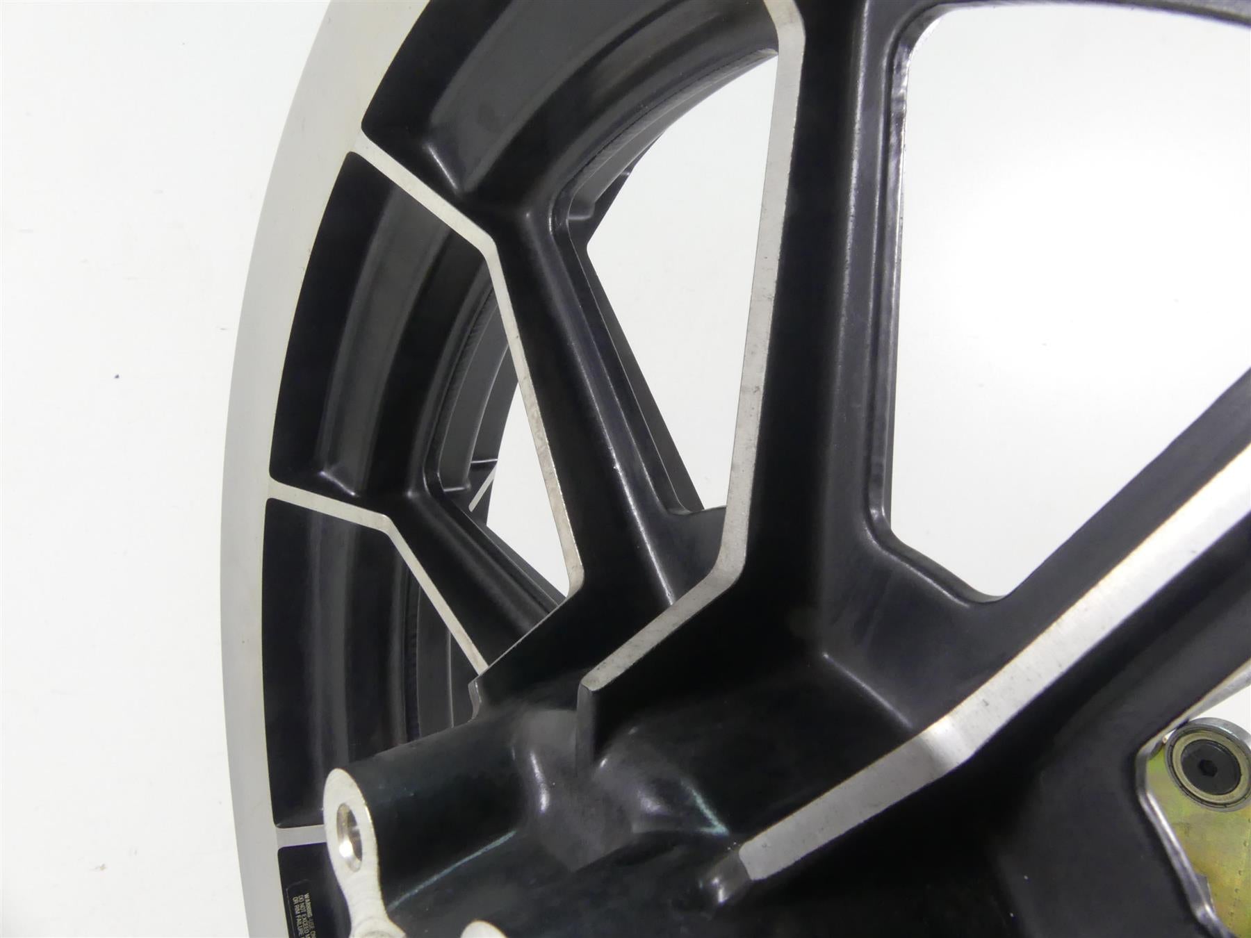 1999 Harley Touring FLHTCUI Electra Glide Straight 16x3 Front Wheel 43493-87A {{ shop.shopifyCountryName }} - Mototech271