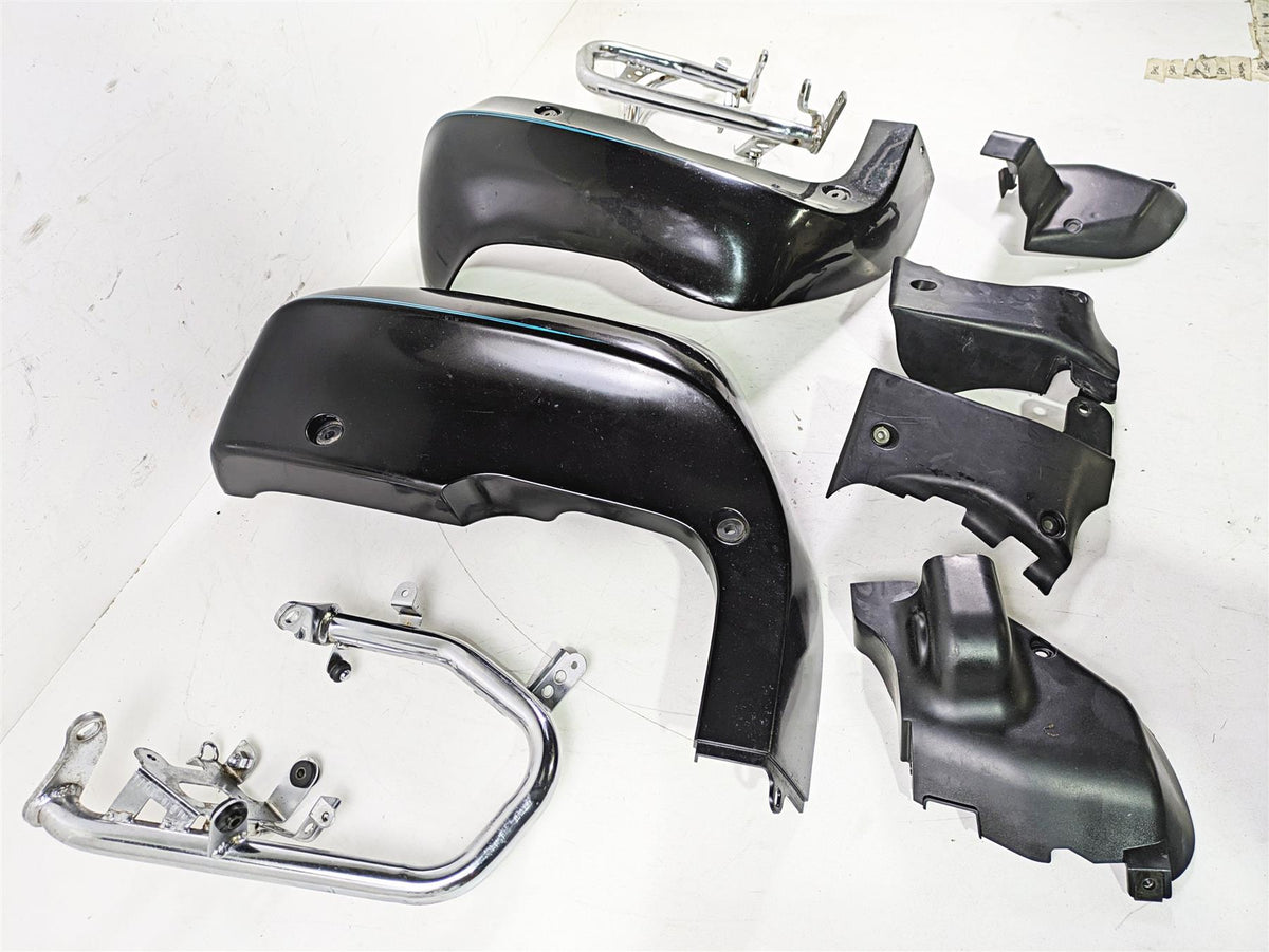 2004 Yamaha XVZ1300 Royal Star Front L+R Leg Fairings & Mounts 4XY-2835J-01-P5 {{ shop.shopifyCountryName }} - Mototech271