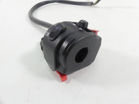 2015 Triumph 1050 Speed Triple R Left Hand Light Blinker Control Switch T2504517 {{ shop.shopifyCountryName }} - Mototech271