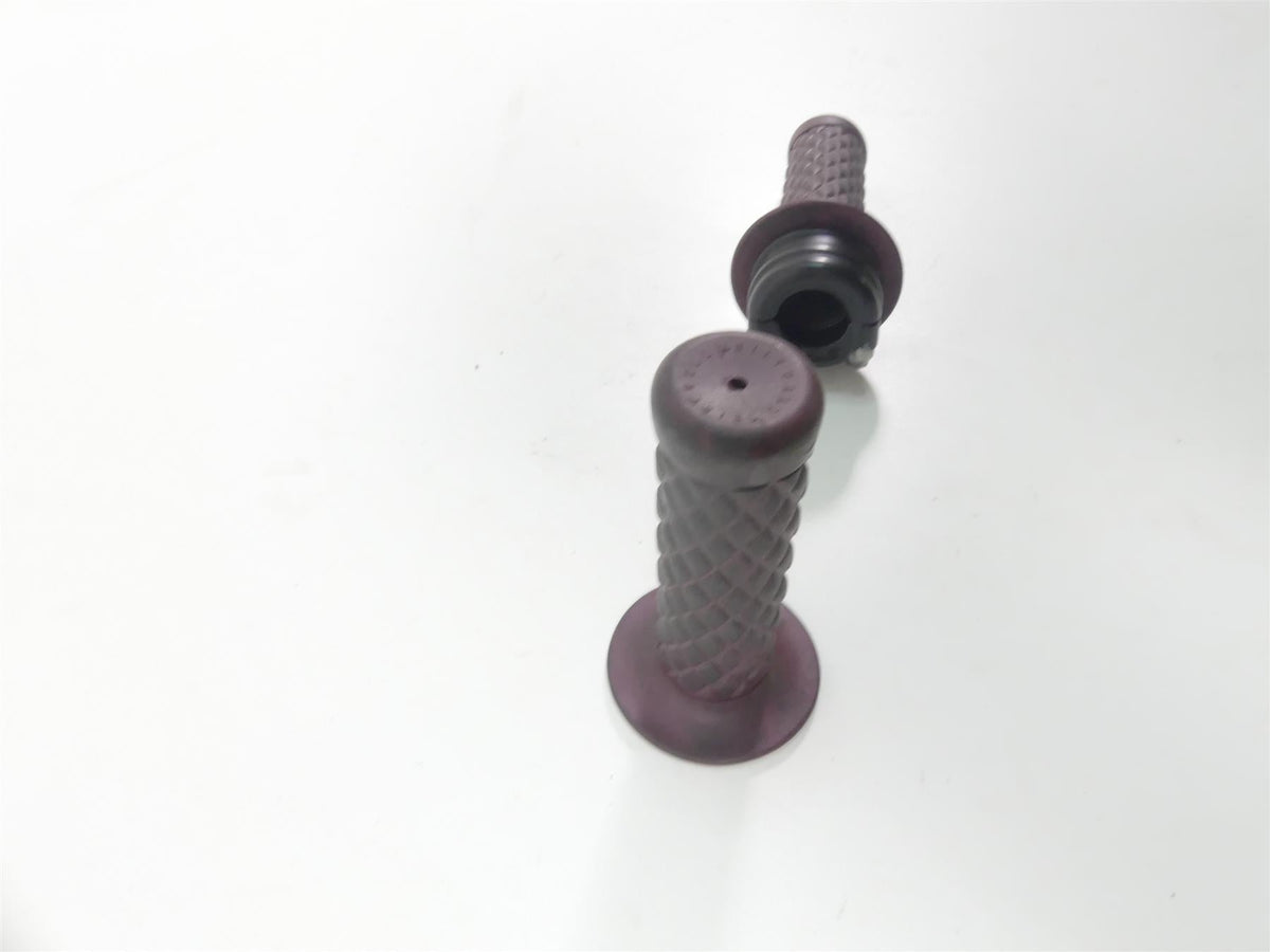 2017 Harley Dyna FXDB Street Bob Biltwell Throttle Grip Handle Set 6602-201-01 {{ shop.shopifyCountryName }} - Mototech271