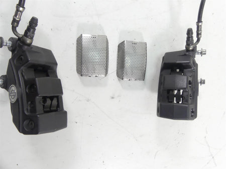 2014 Harley Touring FLHX Street Glide Front Brake Caliper Set 43027-08 44023-08 {{ shop.shopifyCountryName }} - Mototech271