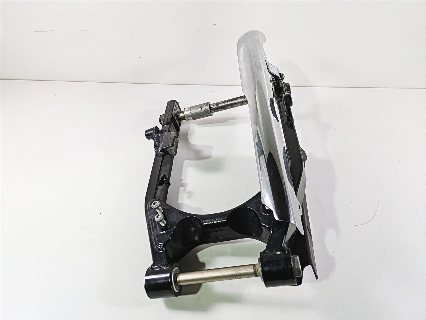 2014 Harley FXDL Dyna Low Rider Rear Swingarm & Belt Guards 47820-10 {{ shop.shopifyCountryName }} - Mototech271
