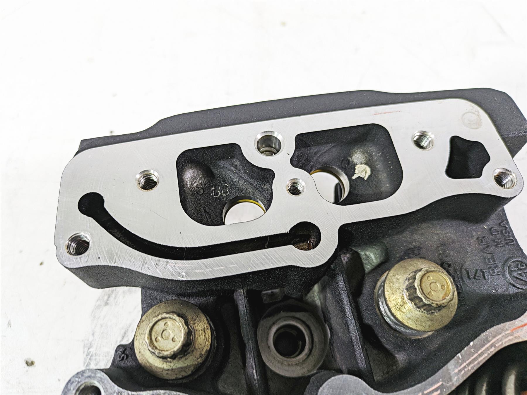 2015 Harley Touring FLHXS Street Glide Rear Cylinder Head Cylinderhead 17729-08 {{ shop.shopifyCountryName }} - Mototech271
