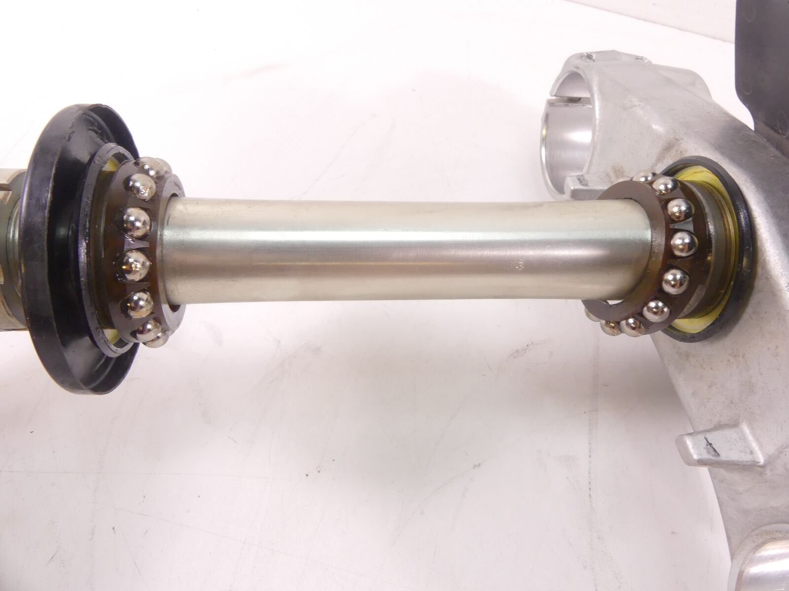 2018 Suzuki GSXR750 Lower Triple Tree Steering Yoke 53mm 51410-01H10 {{ shop.shopifyCountryName }} - Mototech271
