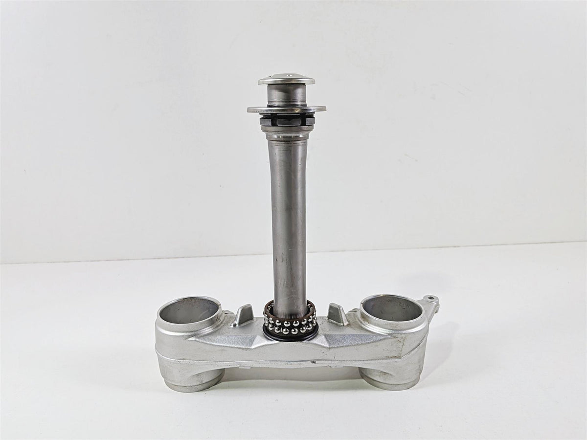 2023 BMW F850GS K81 Lower Triple Tree Steering Clamp 8565018 31428565020 {{ shop.shopifyCountryName }} - Mototech271