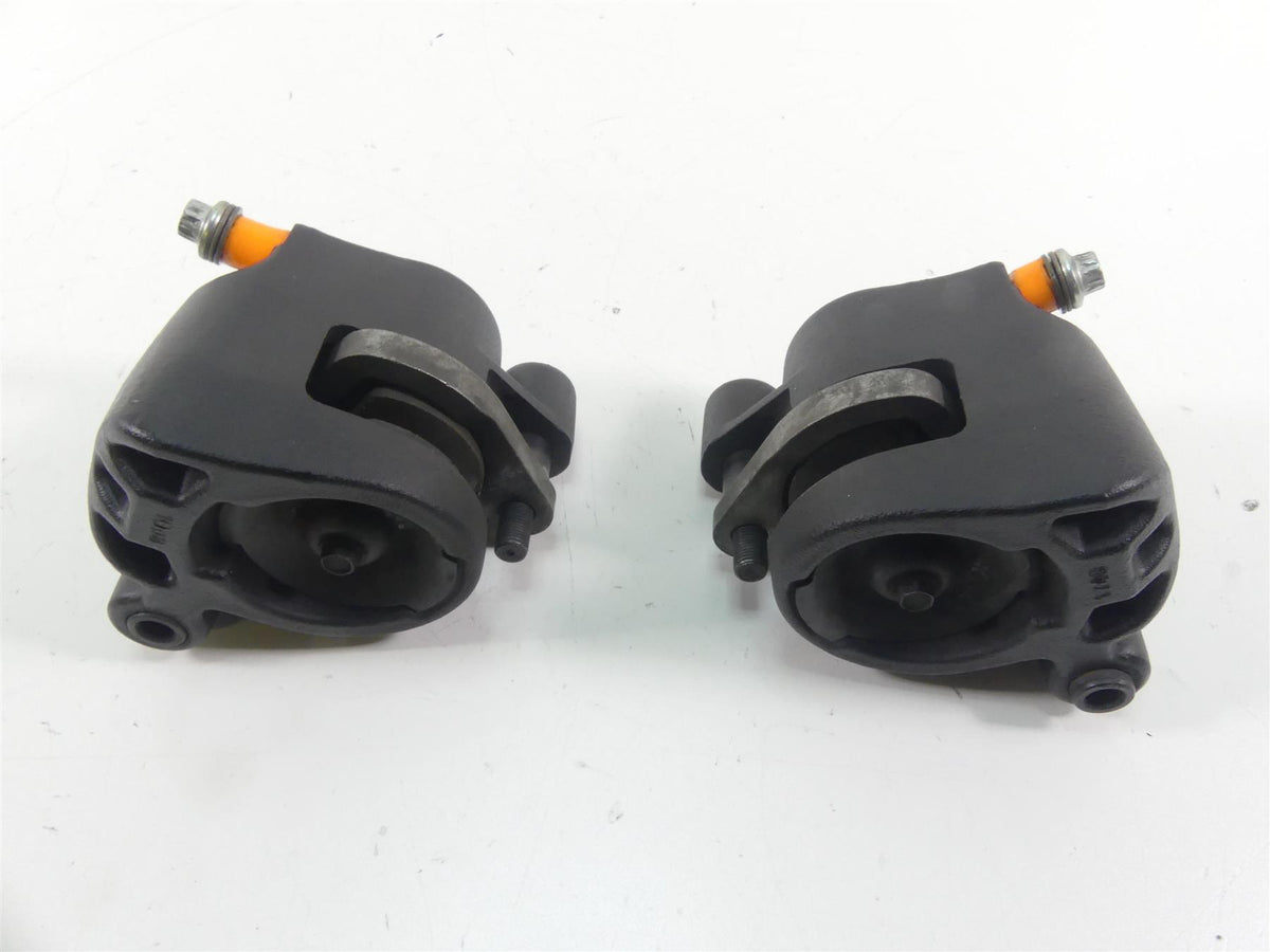 1999 Harley Touring FLHTCUI Electra Glide Front Brake Caliper Set 44023-83C {{ shop.shopifyCountryName }} - Mototech271