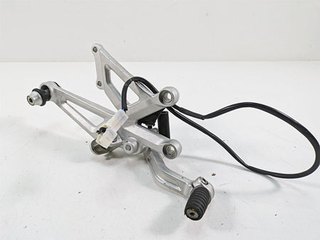 2020 Aprilia Tuono V4 Factory Right Front Footpeg Mount & Brake Ped 2B003415 {{ shop.shopifyCountryName }} - Mototech271