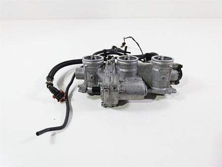 2019 Triumph Speed Triple RS 1050 Keihin Throttle Bodies & Injectors T1243540 {{ shop.shopifyCountryName }} - Mototech271