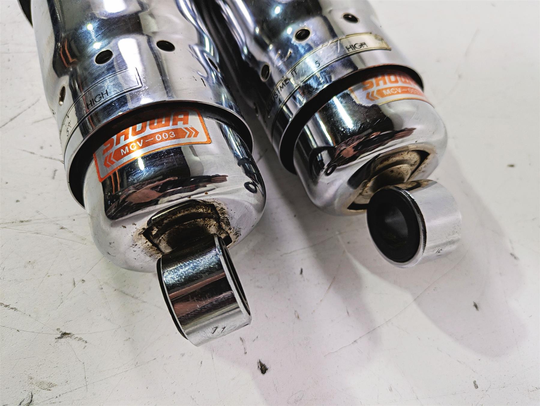 2002 Honda VTX1800 Retro Straight Showa 12 1/2" Rear Shock Set 52400-MCV-003 {{ shop.shopifyCountryName }} - Mototech271