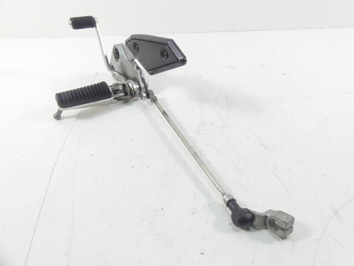 2007 Yamaha FZ1 Fazer Left Rider Footpeg Foot Peg Shifter Set 2D1-27442-01-00 {{ shop.shopifyCountryName }} - Mototech271