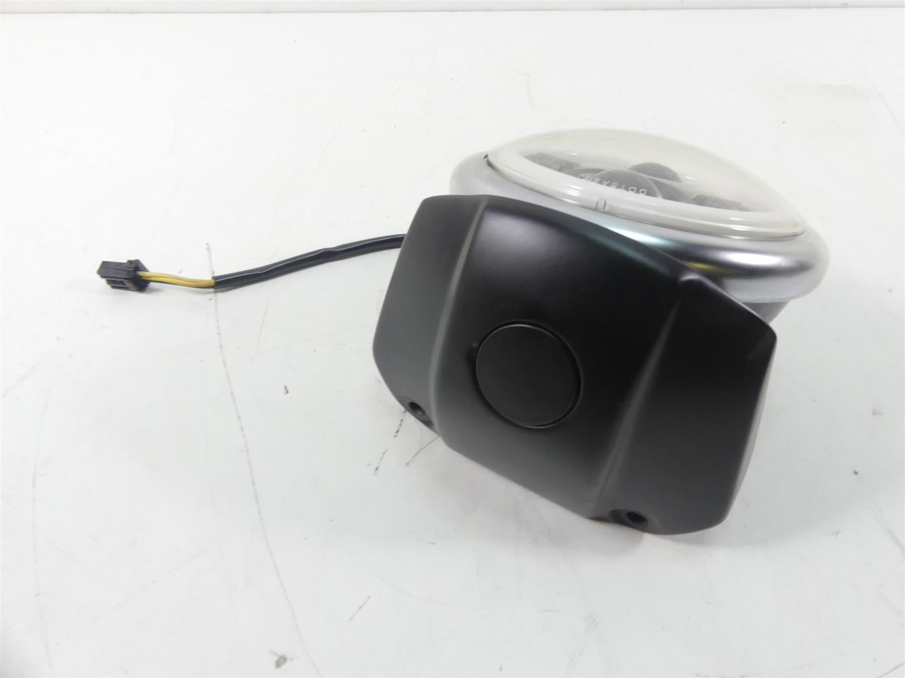 2019 Harley XL883 N Sportster Iron Headlight Head Light Lamp 69774-07 68297-05 {{ shop.shopifyCountryName }} - Mototech271