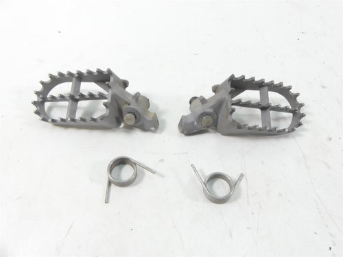2011 BMW R1200GS K255 Adv Front Rider Driver Footpeg Footrest Set 46717694557 | Mototech271