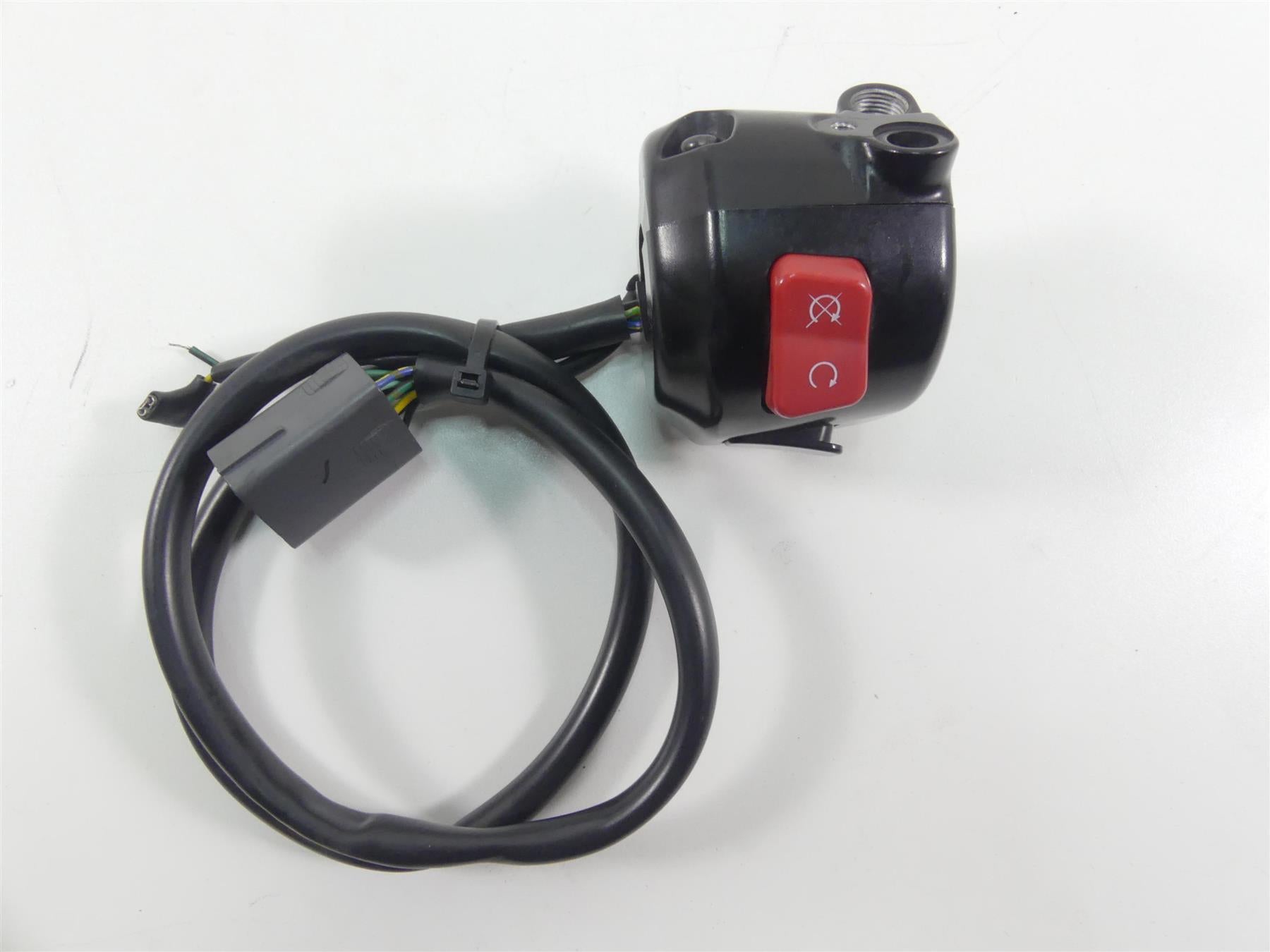 2013 Triumph Rocket 3 Touring Right Hand Info Start Kill Control Switch T2046701 {{ shop.shopifyCountryName }} - Mototech271