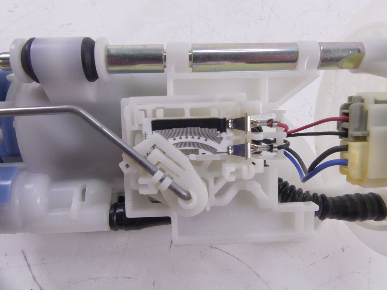 2017 Yamaha YXZ1000R EPS SS Denso Fuel Gas Petrol Pump 2K -Tested B16-13907-00-0 {{ shop.shopifyCountryName }} - Mototech271