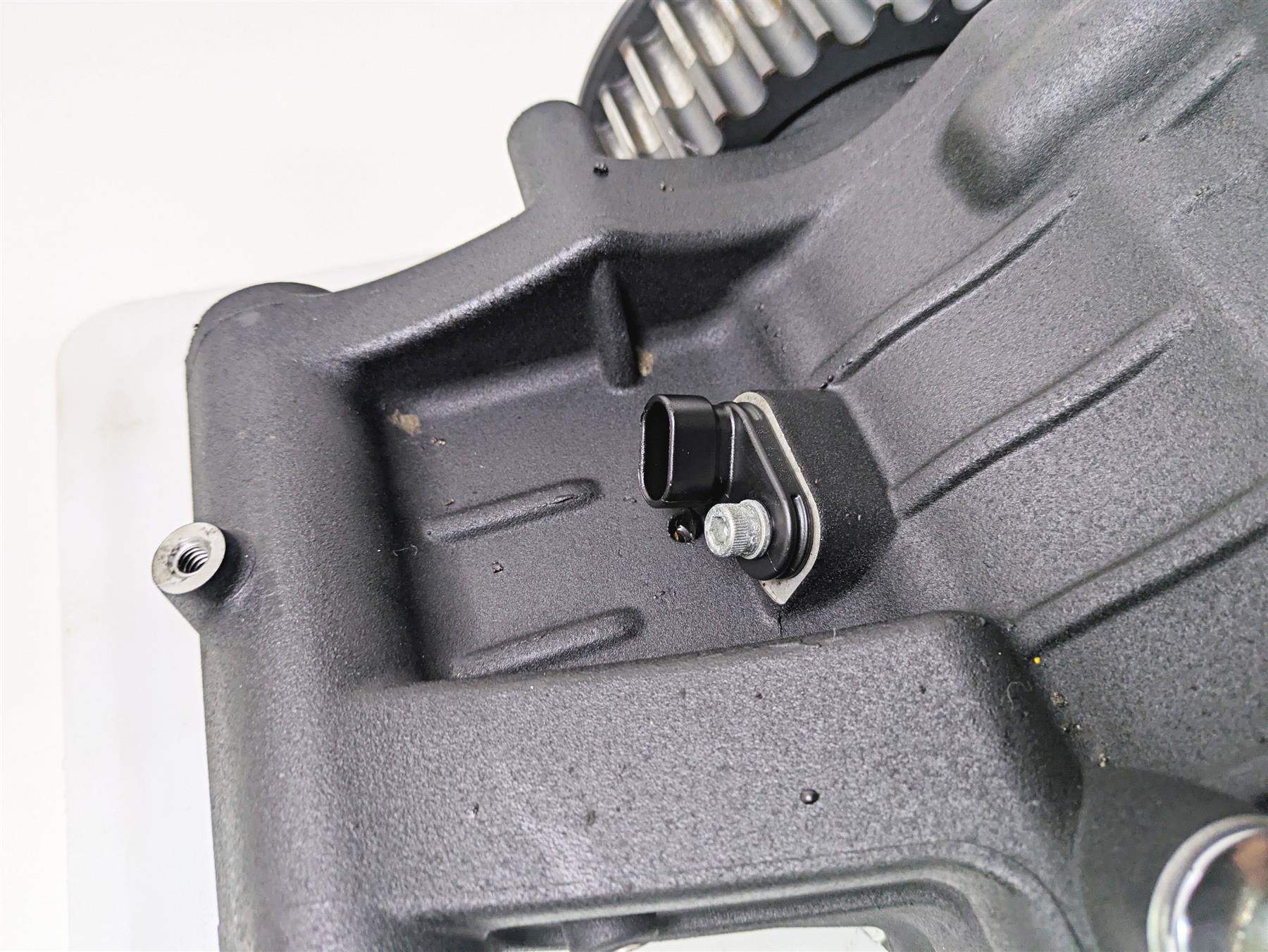2014 Harley FLS Softail Slim 6-Speed Transmission Gear Box 33012-10A {{ shop.shopifyCountryName }} - Mototech271