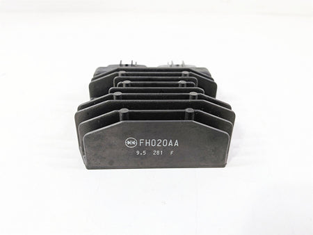 2020 Triumph Street Triple 765RS Rectifier Voltage Regulator T1300675 FH020AA-Mototech271