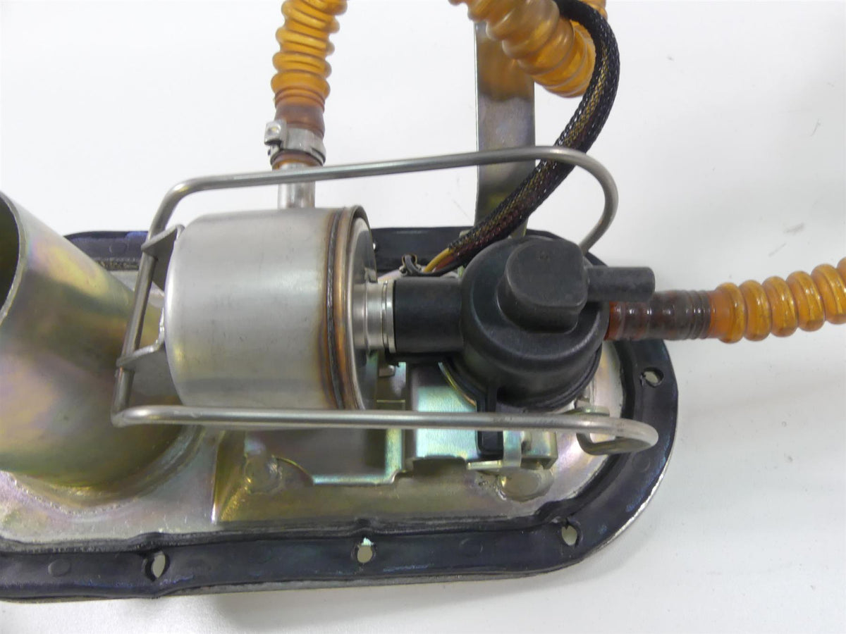 2004 Harley FLHTC SE CVO Electra Glide Fuel Gas Petrol Pump 62897-01 {{ shop.shopifyCountryName }} - Mototech271