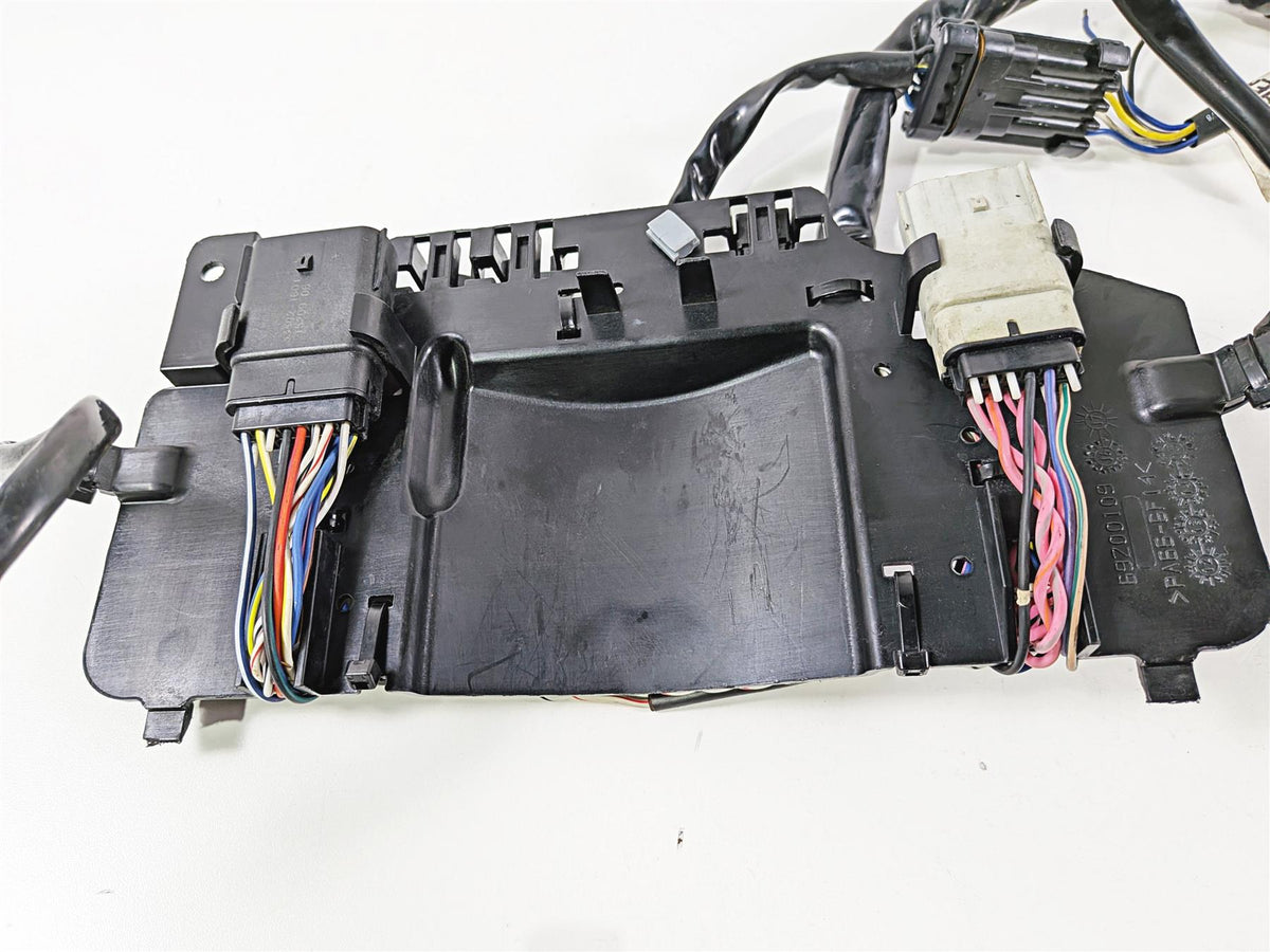 2017 Harley Touring FLHXS Street Glide Front Fairing Wiring Harness Read 69200121A {{ shop.shopifyCountryName }} - Mototech271