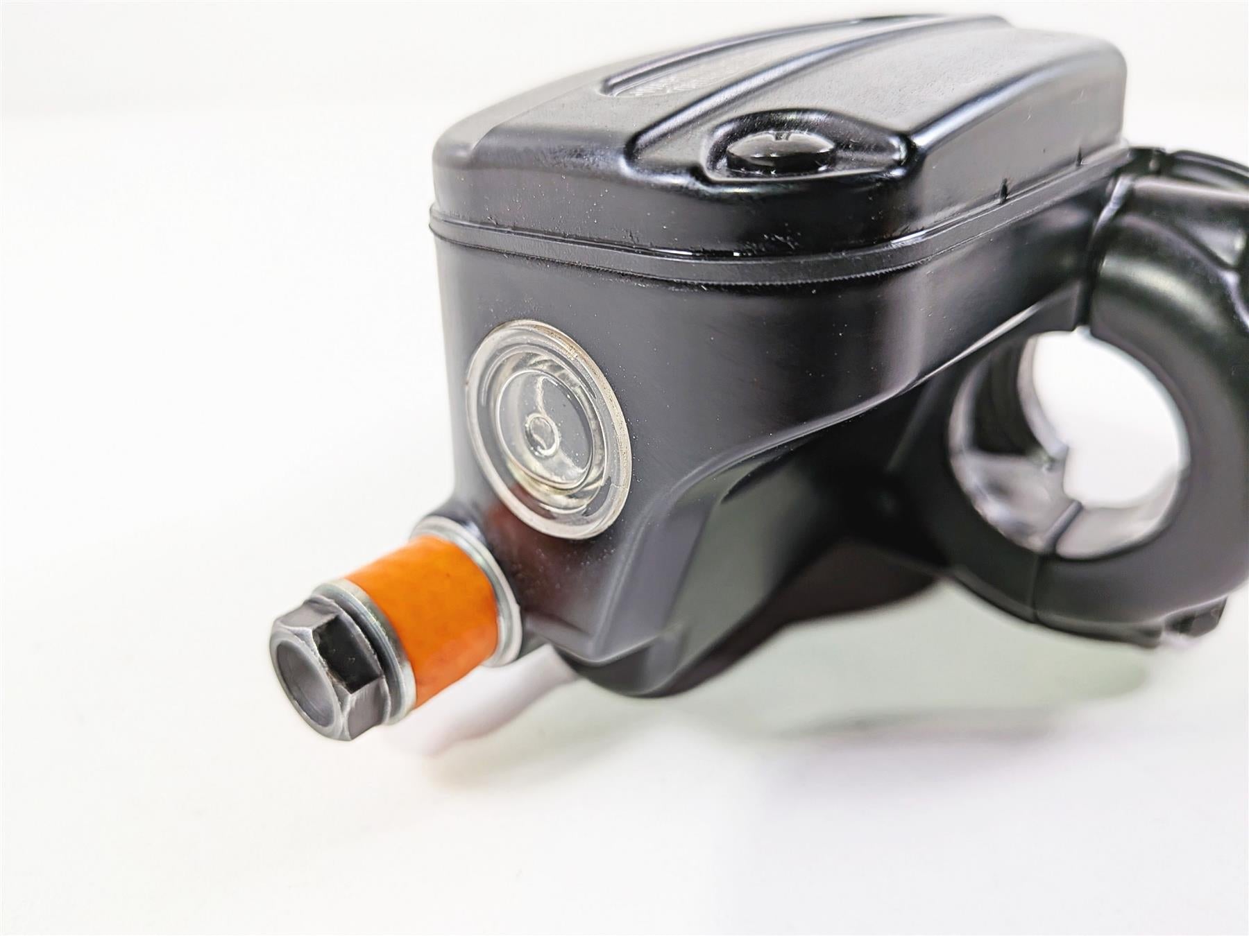 2011 Harley VRSCDX Night Rod Brembo Front Brake Master Cylinder 44551-08F {{ shop.shopifyCountryName }} - Mototech271