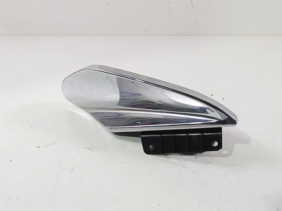 2014 BMW K1600 GTL K48 Left Front Wind Deflector 46637727533 {{ shop.shopifyCountryName }} - Mototech271