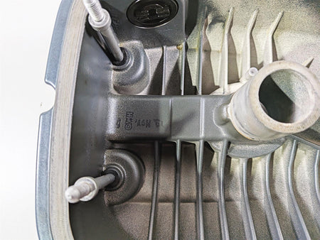 2004 BMW R1150GS R21 Left Cylinder Head Valve Cover 11127672585 {{ shop.shopifyCountryName }} - Mototech271