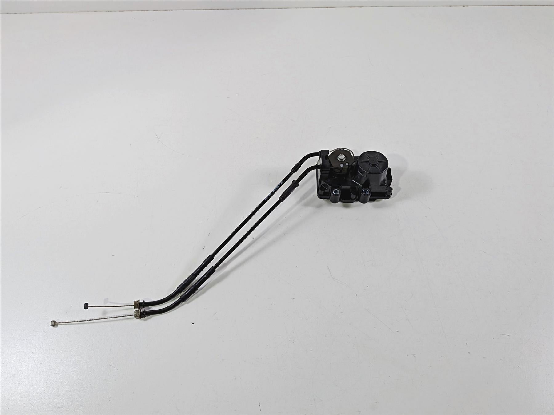 2019 Ducati Panigale V4S V4 S Corse Exhaust Servo Motor And Cables 59340621A {{ shop.shopifyCountryName }} - Mototech271