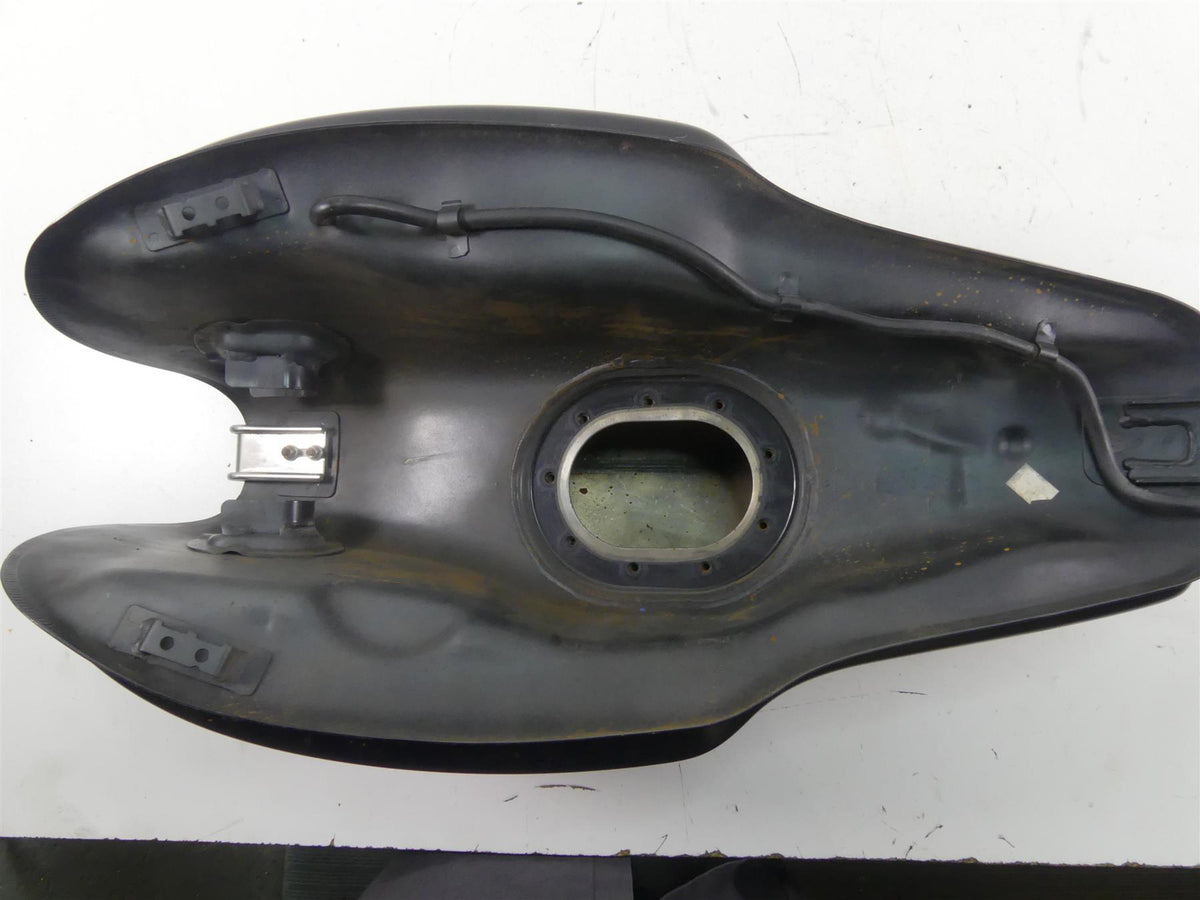 2017 Triumph Thruxton 1200 R Nice Fuel Gas Petrol Tank - No Dents T2405376 {{ shop.shopifyCountryName }} - Mototech271