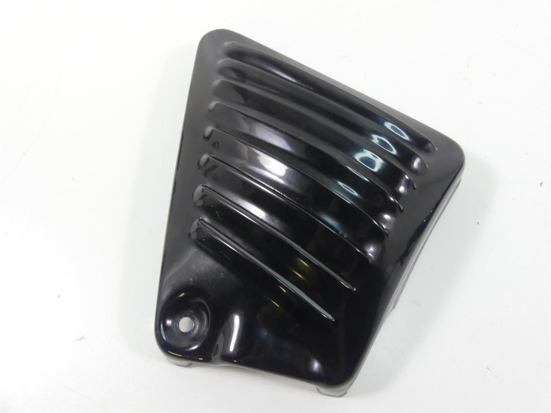 2006 Harley VRSCD Night Rod Neck Cover Fairing Cowl Set 66155-03BEO 66156-03BEO {{ shop.shopifyCountryName }} - Mototech271