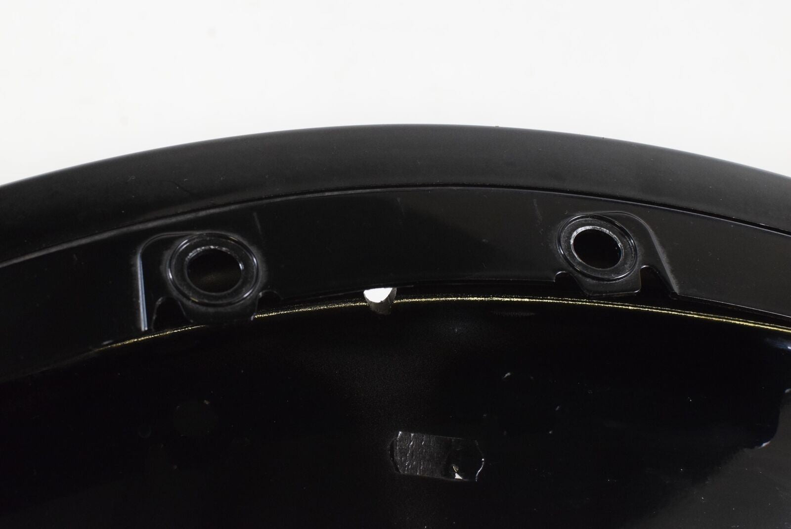 09 BMW K1200LT K1200 LT 89V3 Rear Center Mid Tail Fairing Cover Cowl 52537675789 {{ shop.shopifyCountryName }} - Mototech271