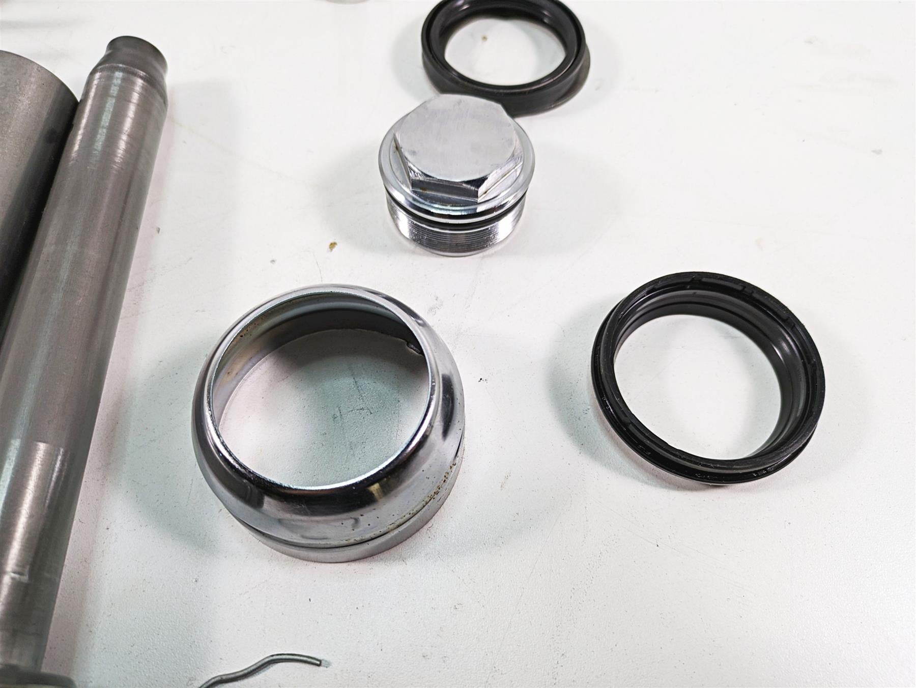 2009 Harley FXDF Dyna Fat Bob Left Front Fork Internals Spring Set 48742-08 {{ shop.shopifyCountryName }} - Mototech271